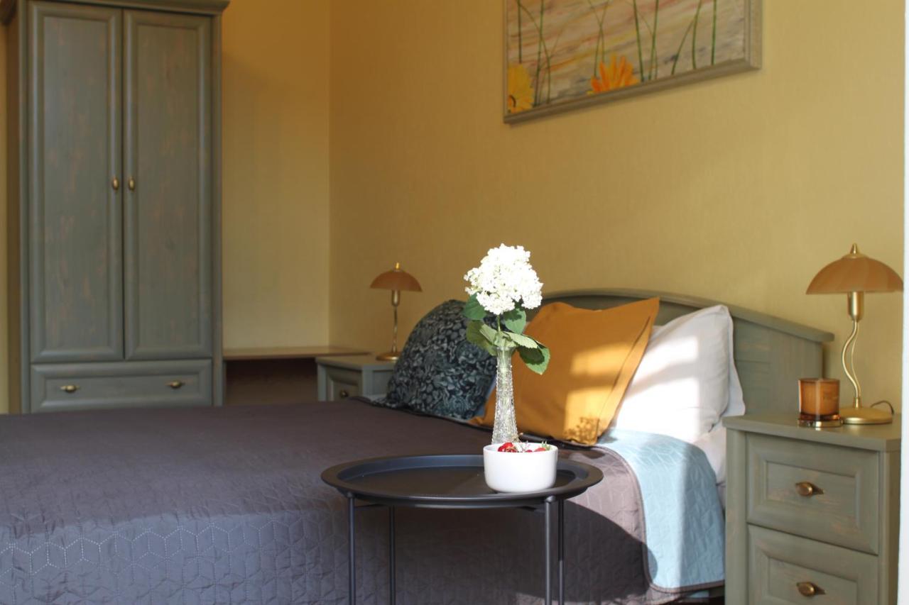 Sunflower B&B Kiev Ngoại thất bức ảnh