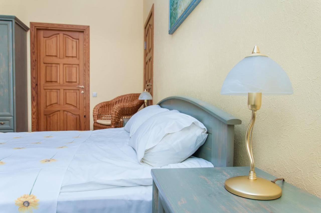 Sunflower B&B Kiev Ngoại thất bức ảnh