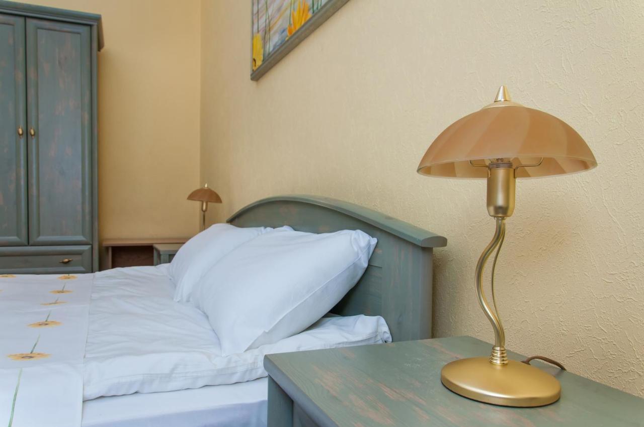 Sunflower B&B Kiev Ngoại thất bức ảnh